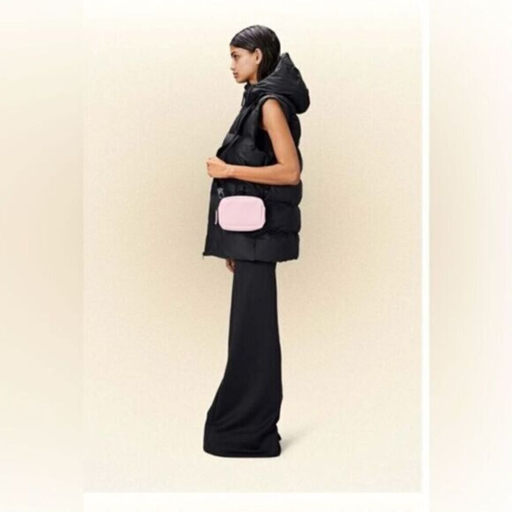 NWT RAINS Micro Box Bag Mini Crossbody Shoulder Bag Candy Pink Water Resistant